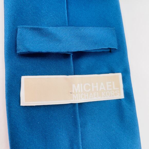 MICHAEL Michael Kors Bue Silk Initial Logo Classic Solid Mens Tie - Picture 6 of 10